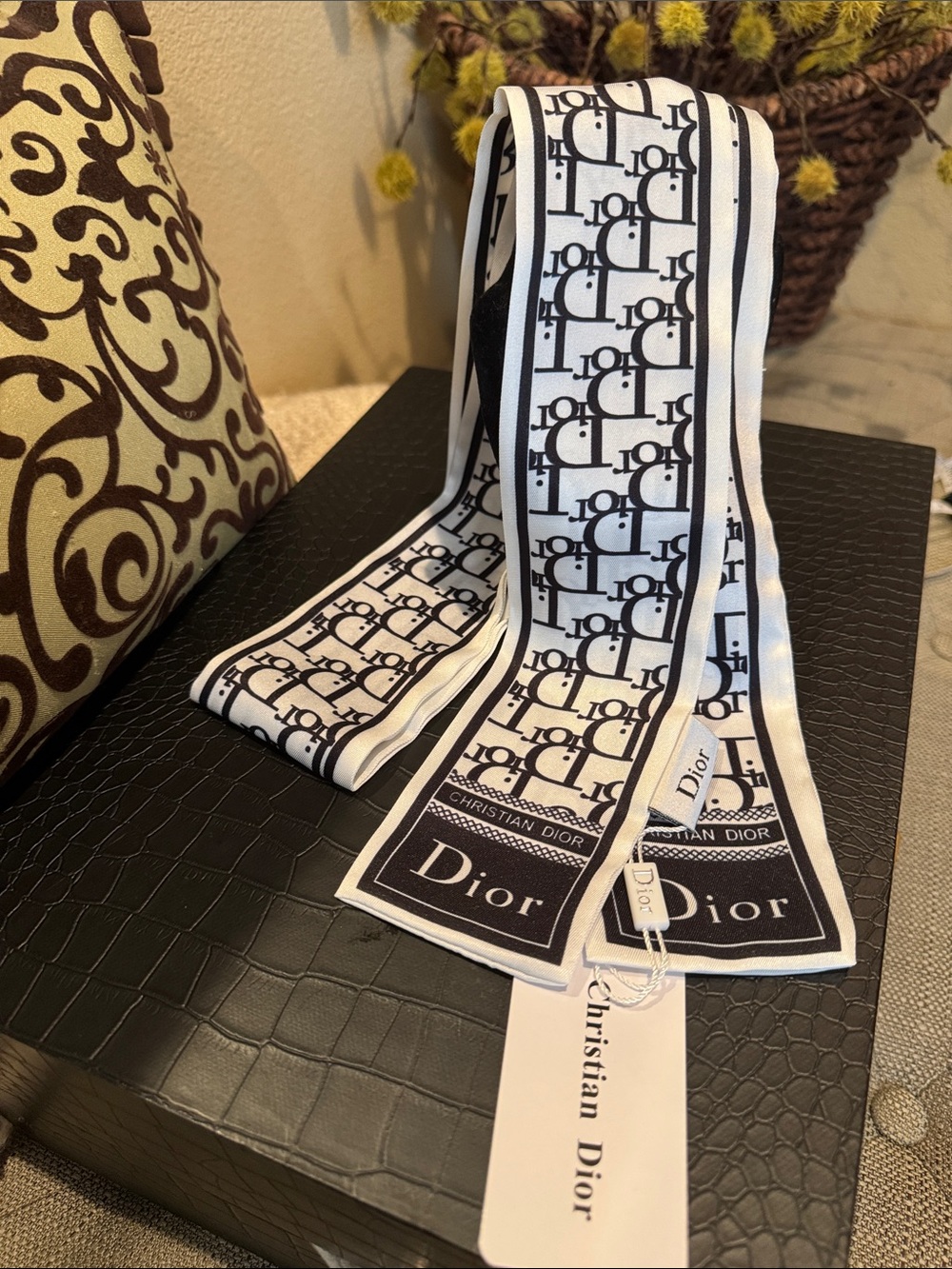NEW Dior 100% Silk Twillie Scarf Tie